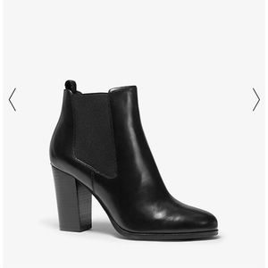 Michael Kors Lottie Leather Ankle Boot - Black - SZ 10